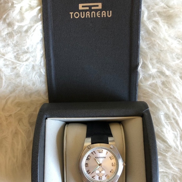 Tourneau Accessories Tourneau New Silver Watch With Black Leather